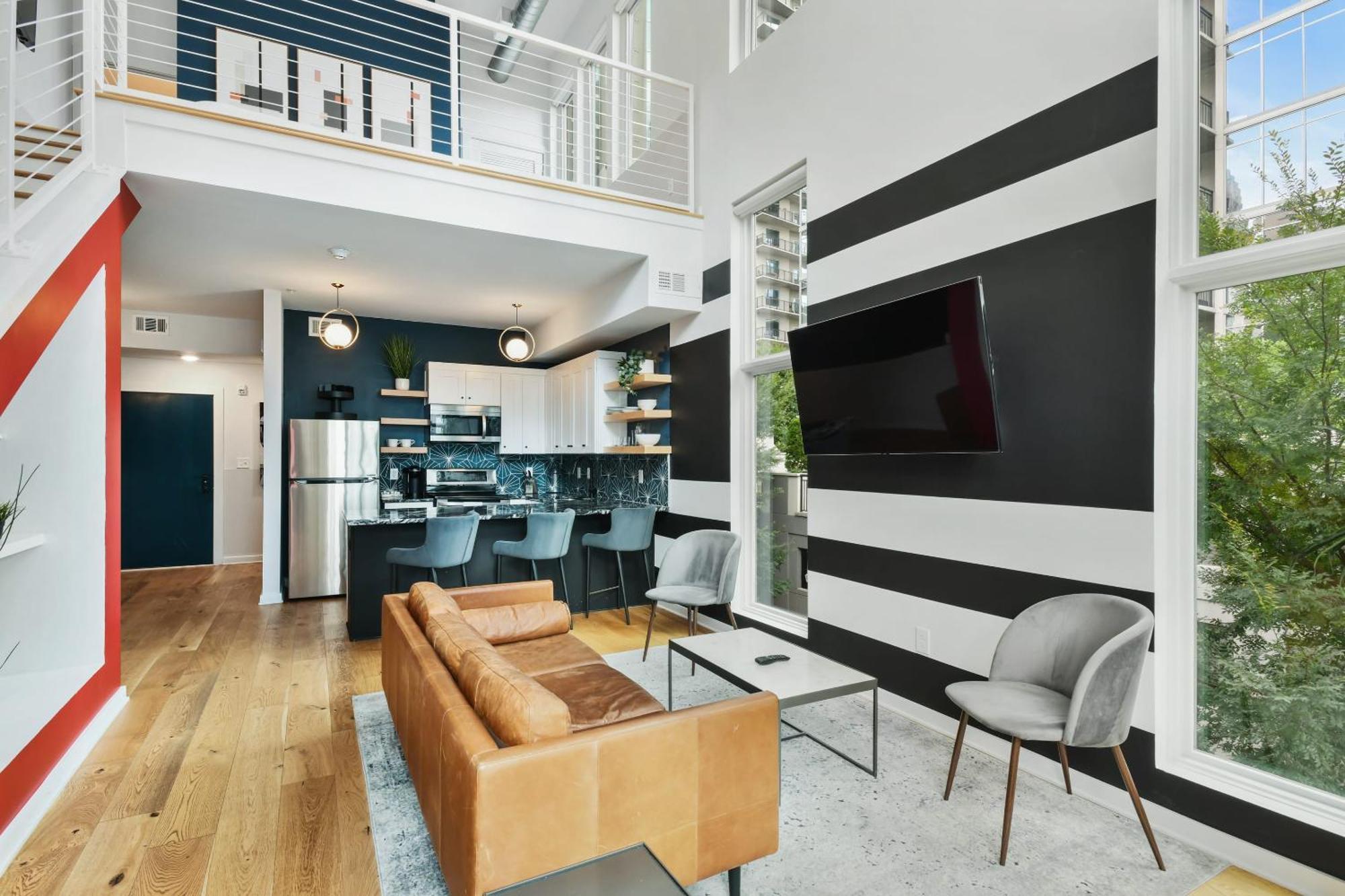 Apartment Iridescence Center Midtown Piedmont Park King Bed Loft Atlanta